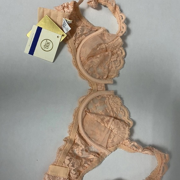 La Perla Bra 32A Underwire, Coral, Lace No padding, Italy size 1 - Picture 5 of 8